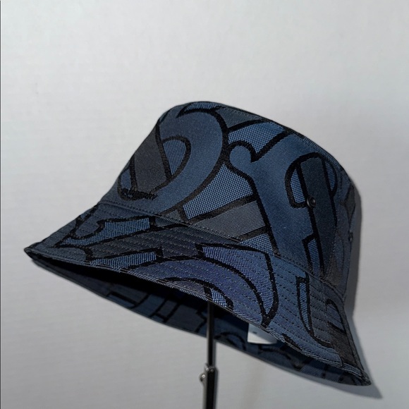 Burberry Other - Burberry TB Jacquard Bucket Hat